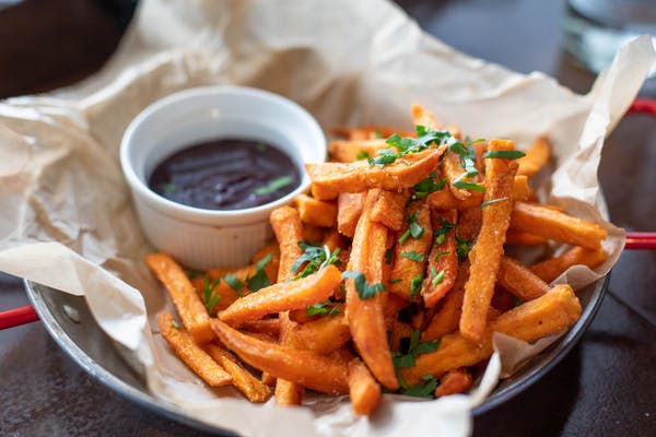 how to make sweet potato fries in air fryer